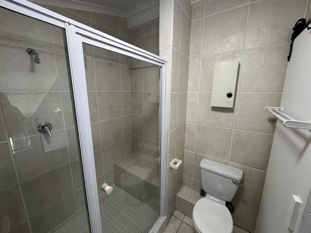 To Let 1 Bedroom Property for Rent in Royal Ascot Western Cape